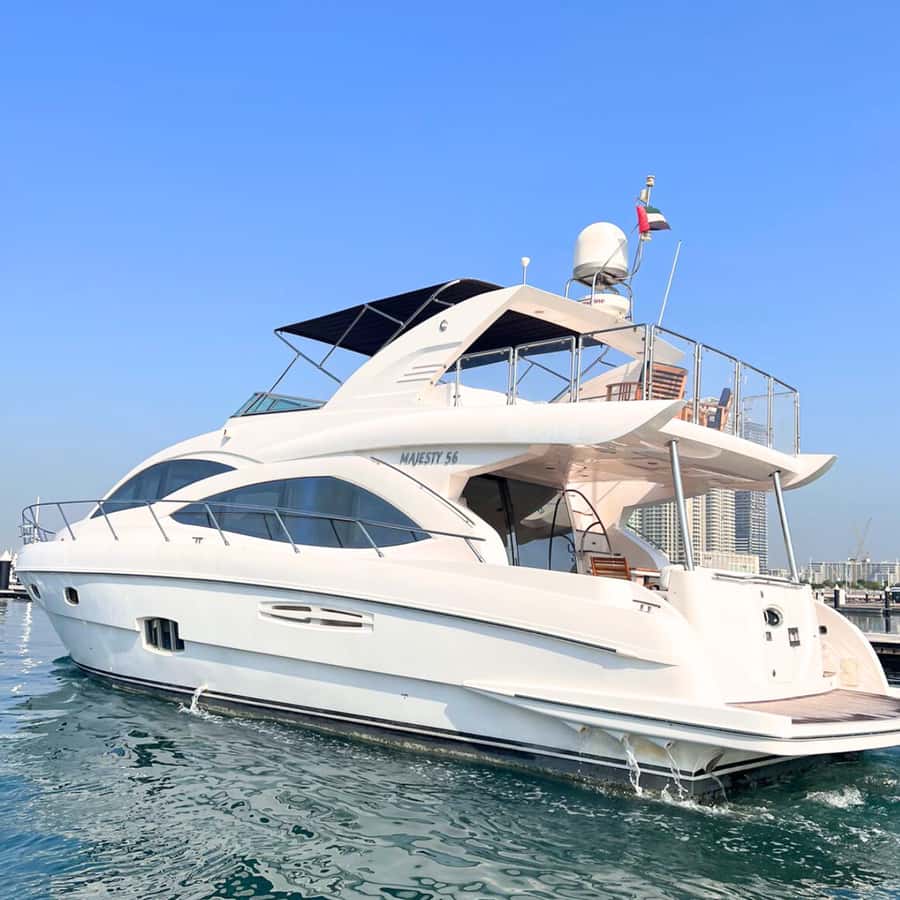 Dubai:Yacht Sightseeing with 30mins Jet-ski on Ain Dubai - Key points before you book