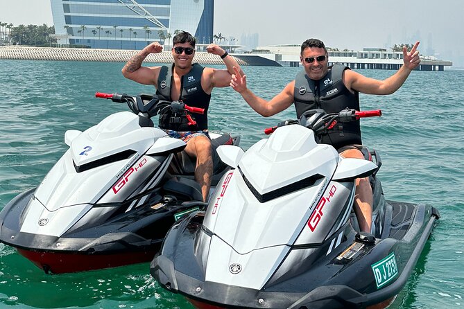 Dubai Yamaha Jet Ski GP1900R – Free Drinks & Snacks - The 30-minute route to Burj Al Arab