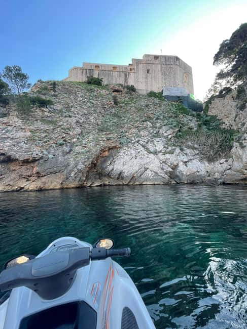 Dubrovnik: Guided Jet Ski Tour - Passing Dubrovnik’s walls and Old Port