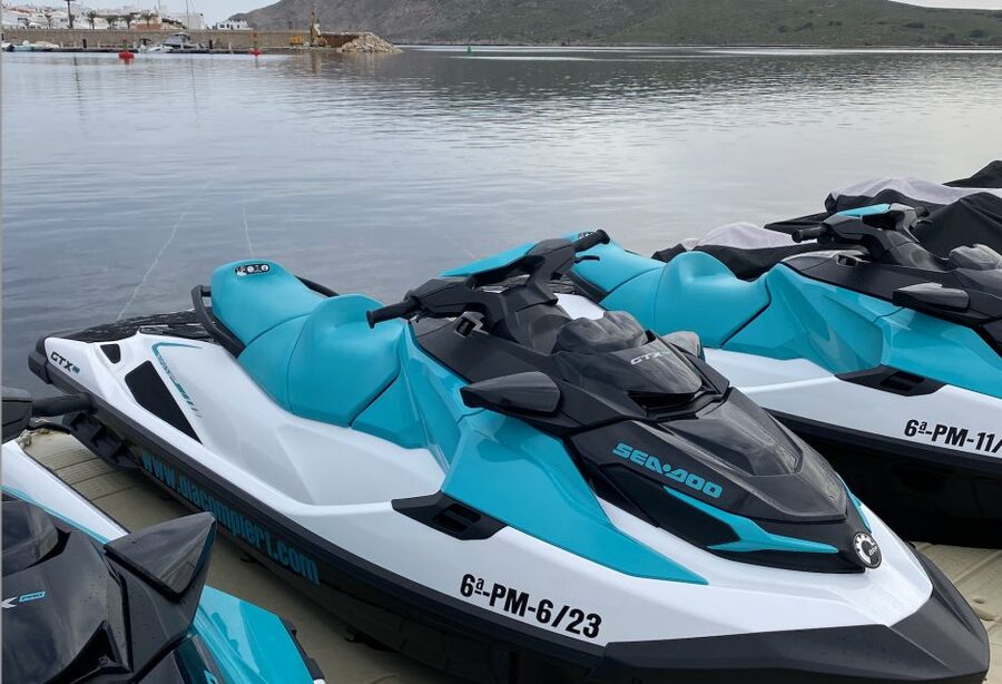 Excursion Jetski, 30 minutes - Fornells, Menorca - What happens during the 30 minutes