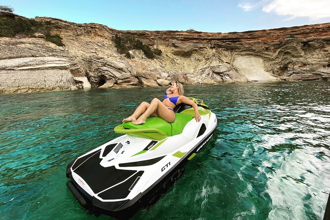 Excursion to Es Vedrá Island by Jet Ski From San Antonio - What the jet ski format adds