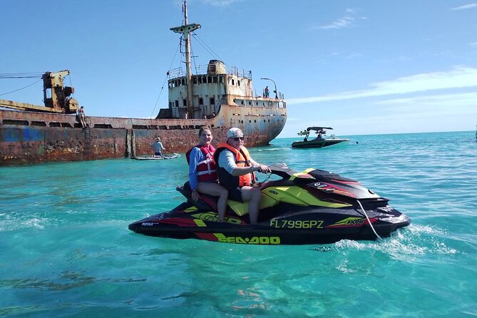 FAMOUS SHIPWRECK, Tiki Bar & Iguana Island Private Jet Ski Tour - Guides, service, and the private format