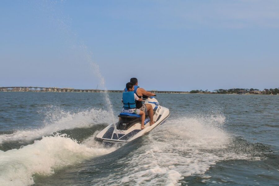 Fort Walton Beach: Explore Private Islands on Jet Skis - Stopping at sandbars and small islands
