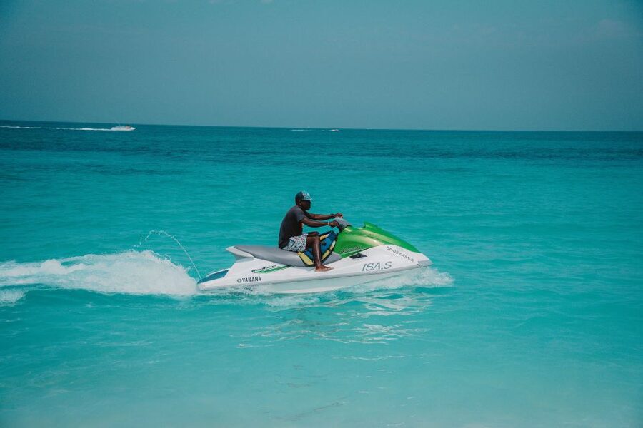 From Cairo: Red Sea Full-Day Trip with Optional Jet Ski Ride - Lunch, snacks, and what is included