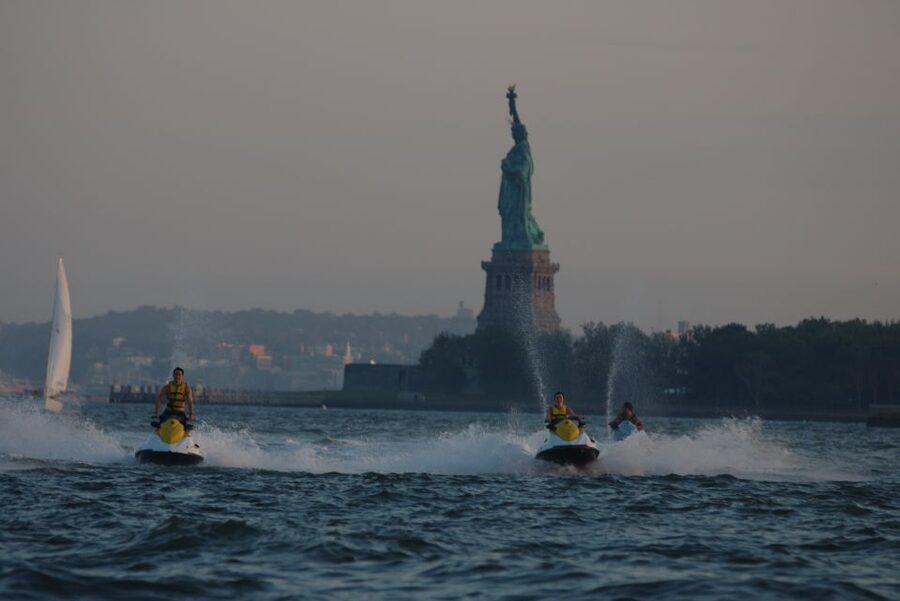 From Jersey City: Manhattan Jet Ski Tour - Statue of Liberty views from the water