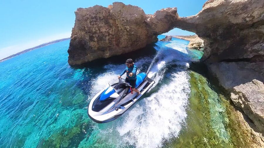 From Mellieħa: Comino, Blue Lagoon, and Gozo Jet Ski Tour - Price, group size, and passenger rules