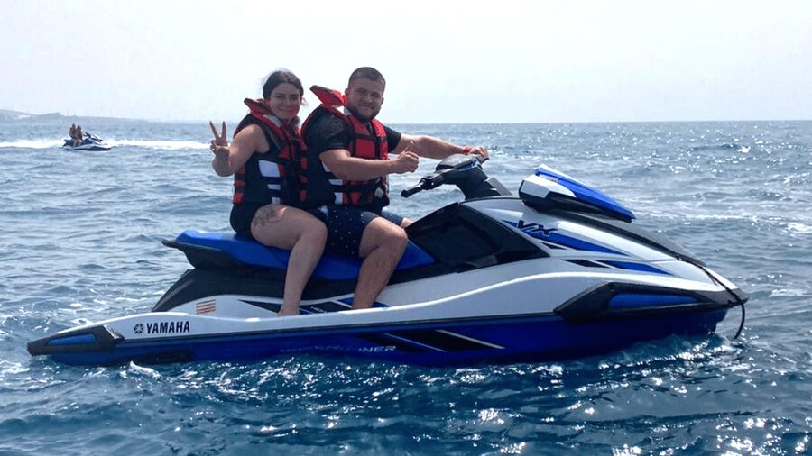 From Playa del Inglés: Guided Jet Ski Tour & Hotel Transfers - The safety briefing and locker stop