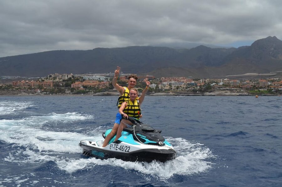 From Puerto Colon : 1 hour adrenaline JetSki tour - Riding along the Las Americas coast