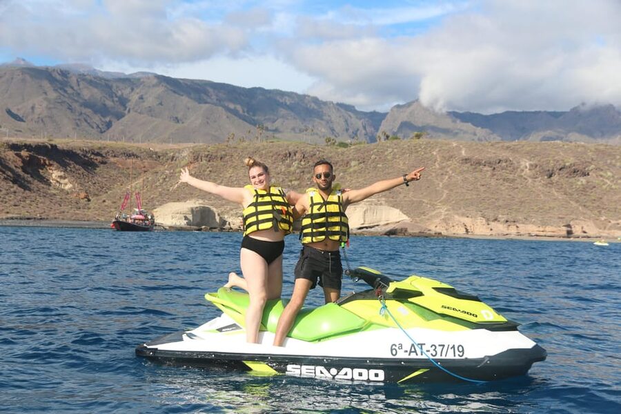 From Puerto Colon : 1 hour adrenaline JetSki tour - Phones, photographs, and personal belongings