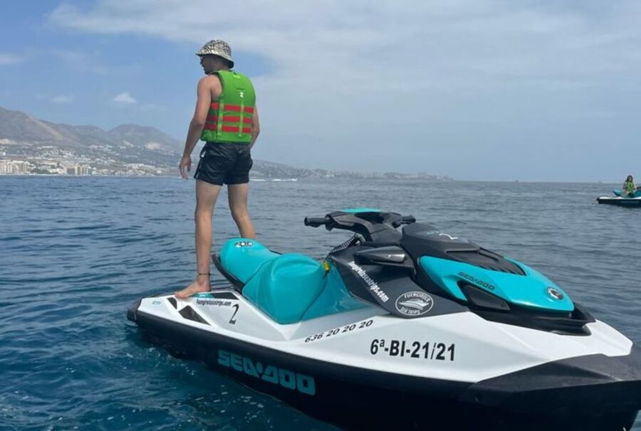 Fuengirola: Best Jet Ski Rental - Leaving the shore and reaching open water