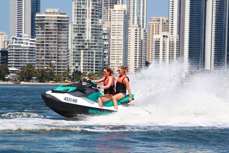Gold Coast: 1-Hour Jet Ski Ride -No slow zones + Free Photos - Who will enjoy this ride most