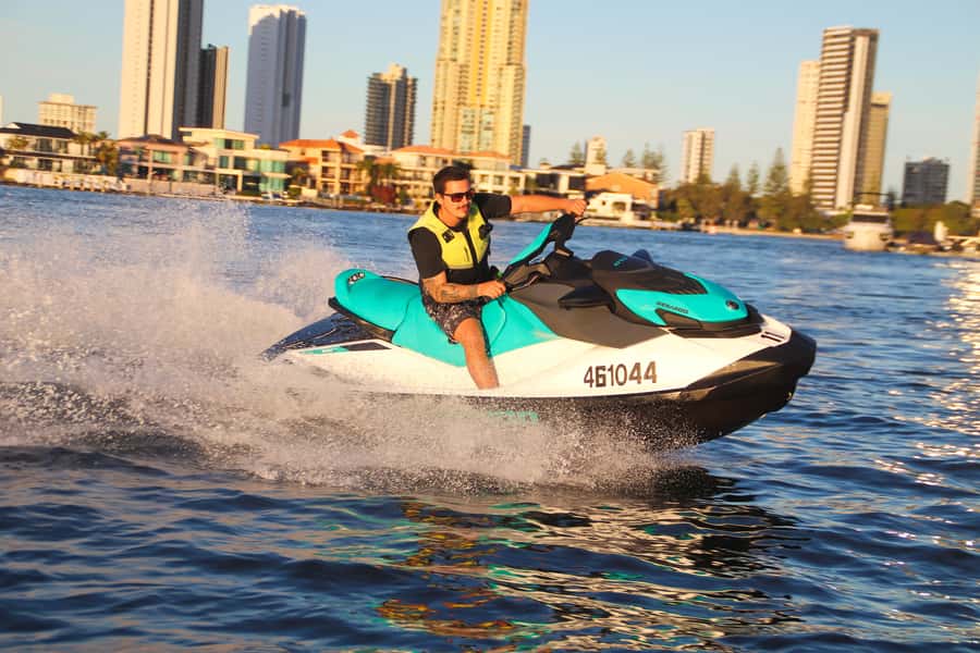 Gold Coast: 30-Minute Jet Ski - No Slow Zones - Free Photos - From Paradise Point to the open water