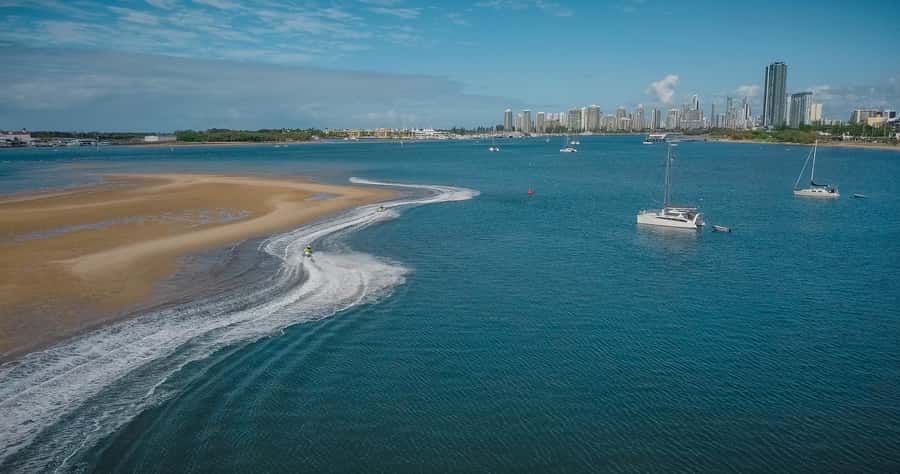 Gold Coast:Full Speed 30-Minute Jet Ski Safari-No Slow Zones - Riding north toward South Stradbroke Island