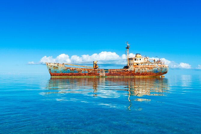 Half Moon Bay Jet Ski Tour & Snorkeling the La Famille Shipwreck - Why this two-hour route works