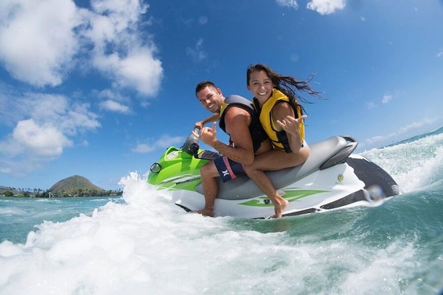 Hawaii Kai: Maunalua Bay Jet Ski Ride - Tandem or solo: choose the ride that fits you
