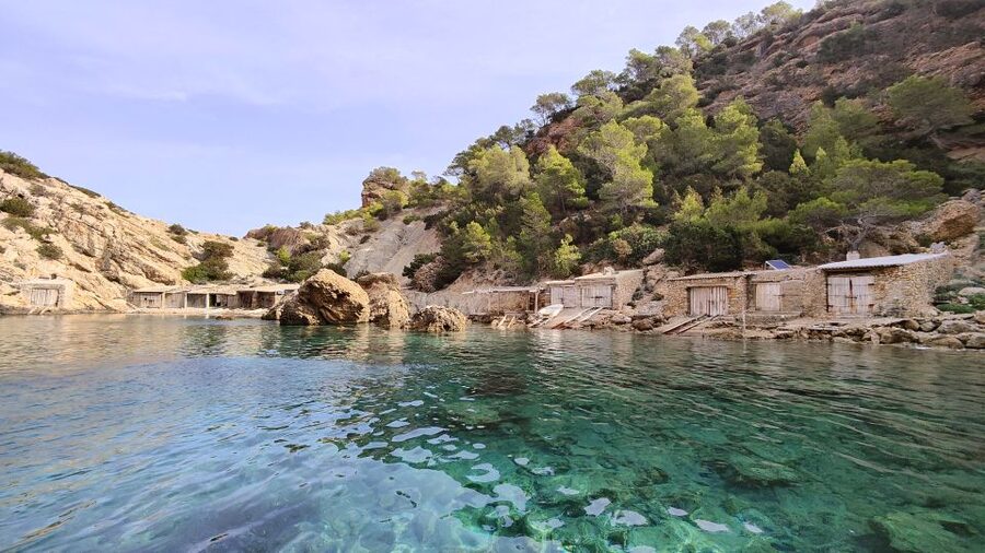 Ibiza Jet Ski Tour: San Antonio to Cala Salada - No License - Practical details that can make the outing easier