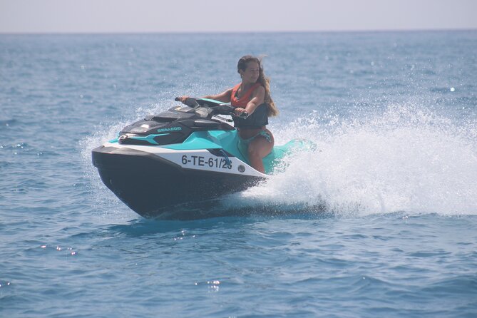 Jet Ski Activity to Lobos Island from Corralejo - Optional professional photographs
