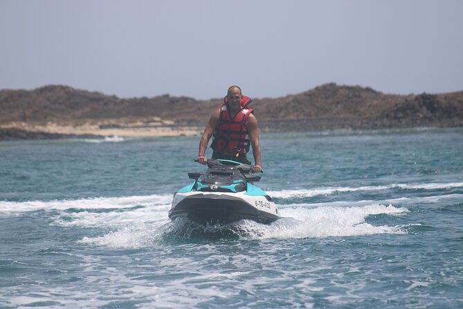 Jet Ski Activity to Lobos Island from Corralejo - Racing across the open sea