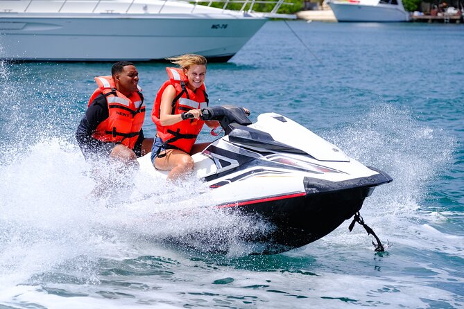 Jet Ski Adventure Tour Curacao - A fast start from Caracas Bay