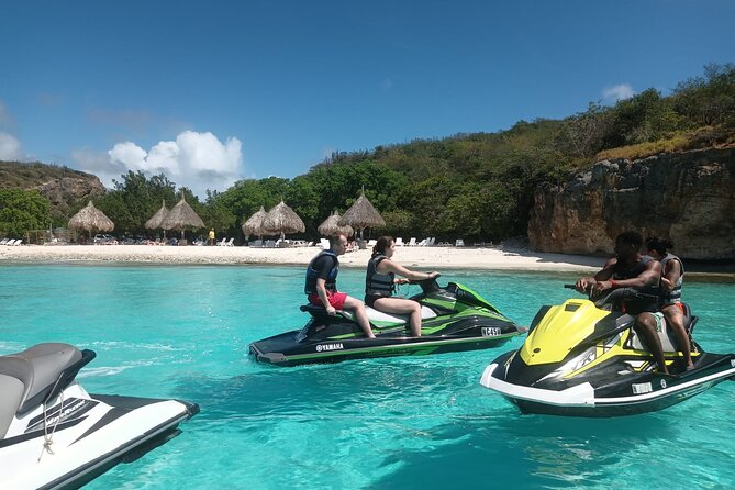 Jet Ski Adventure Tour Curacao - How the guides handle first-time riders