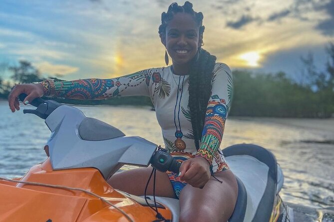 Jet Ski and Beach with Private Transportation from Montego bay Resorts - Learning the controls before you ride