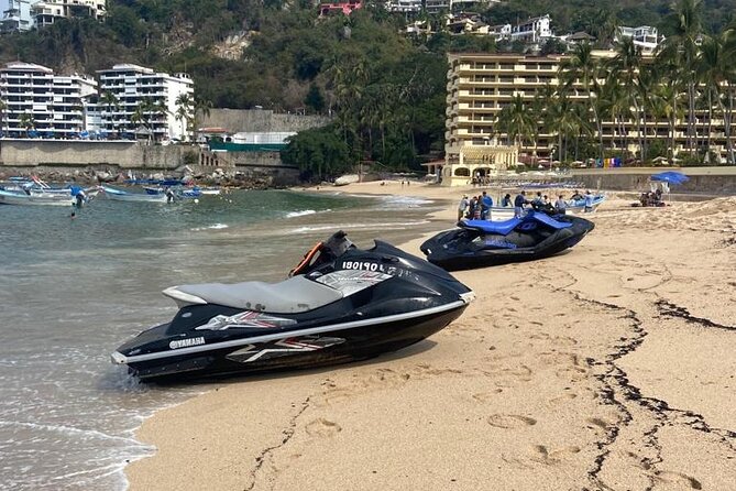Jet Ski Jet Ski Rental in Puerto Vallarta - Safety gear and the practical side of the ride