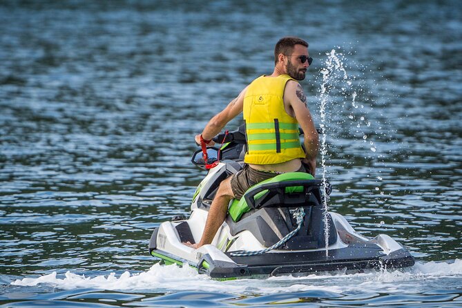 Jet Ski Rent 2h - Getting Ready at Masarykov put 12