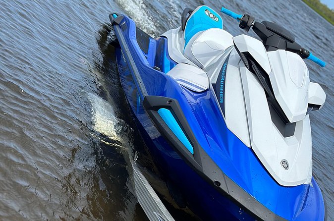 Jet Ski Rental Premium Full Day - Beach stops add variety to the ride