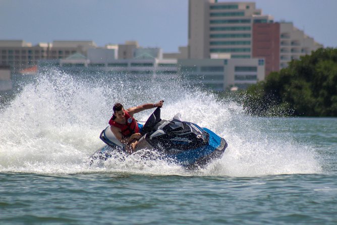 Jet Ski Rentals in Cancun: 30-Minute Option (Shared Jetski) - A quick ride with a clear purpose