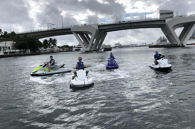 Jet Ski Ride in Fort Lauderdale Beach - Opening the throttle in the fast zone