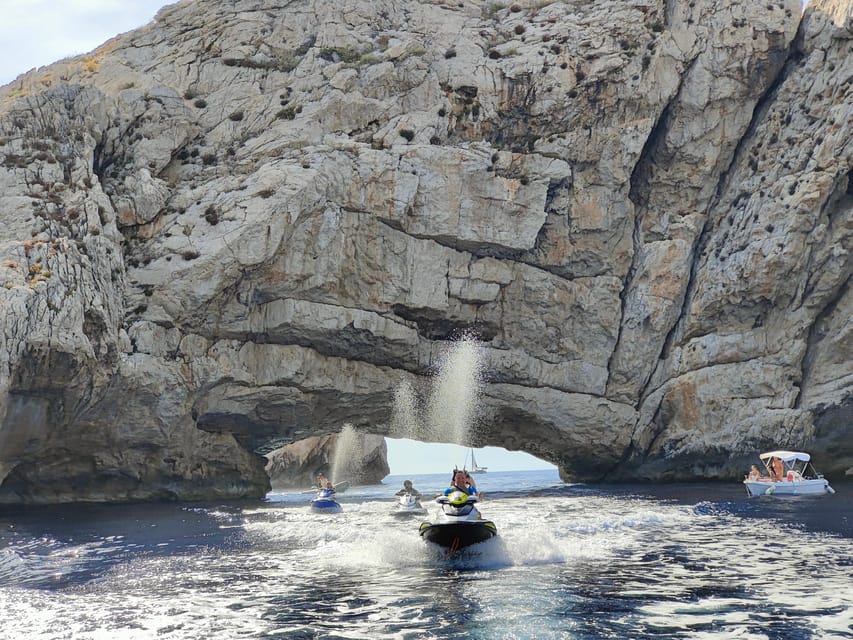Jet Ski to Margaritas Islands from San Antonio - No License - The return run and the timing question