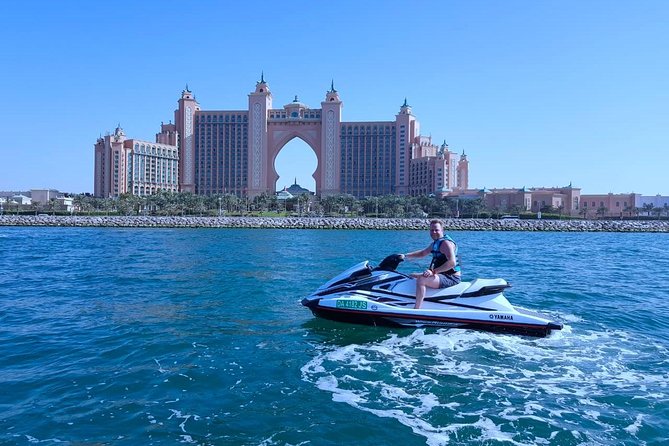 Jet Ski Tour Dubai: La Mer - Burj Al Arab- Atlantis for 1h 30min - Key points at a glance