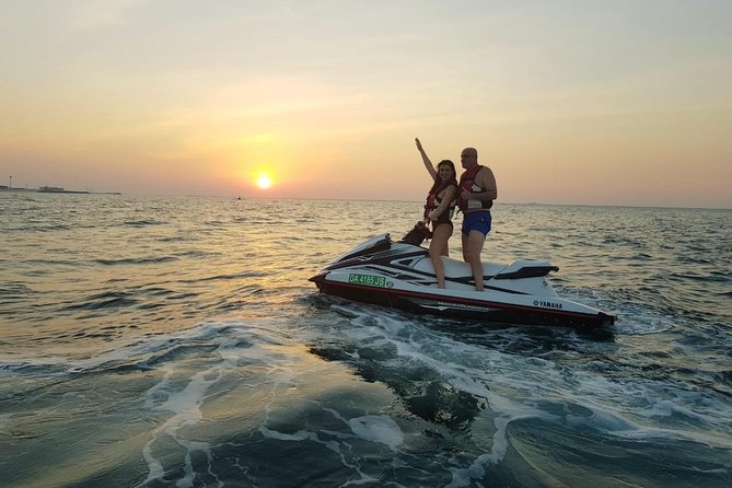 Jet Ski Tour Dubai: La Mer - Burj Al Arab- Atlantis for 1h 30min - Returning to La Mer
