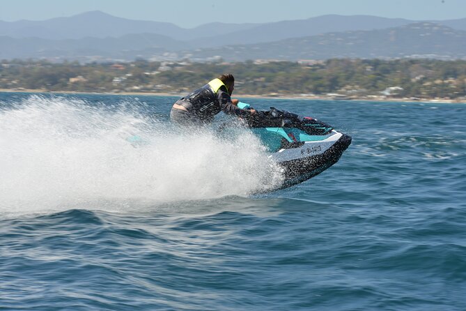 JET SKI TOUR Experience 1 Hour. - Price: good for two, less attractive for larger groups