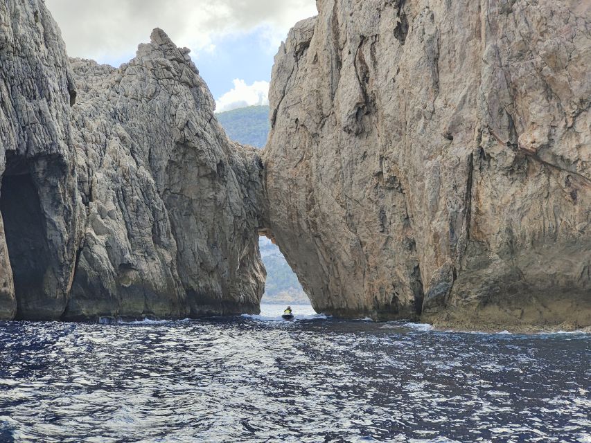 Jet Ski Tour to Cala Albarca from San Antonio - The first ride from San Antonio Bay