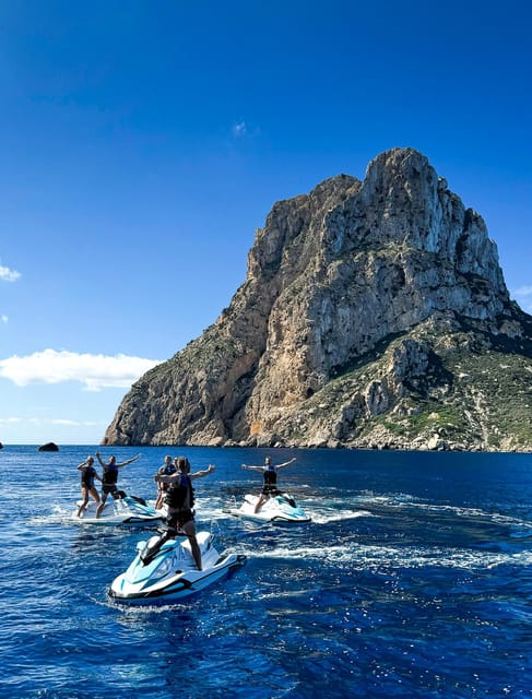 Jet Ski Tour to Es Vedra from San Antonio No license needed - The five-minute safety briefing