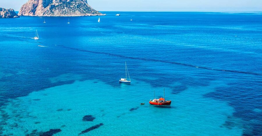 Jet Ski Tour to Es Vedra from San Antonio No license needed - Finding the meeting point in San Antonio Bay