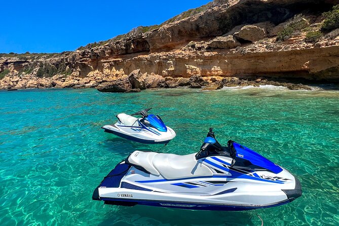 Jetski 1h Ibiza Coast Tour - Timing, meeting point, and seasonal operation