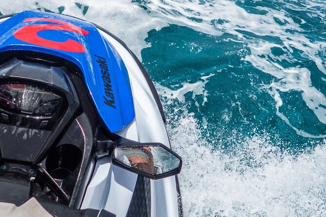 Jetski Adventure Piscadera - Passing Blue Bay without stopping