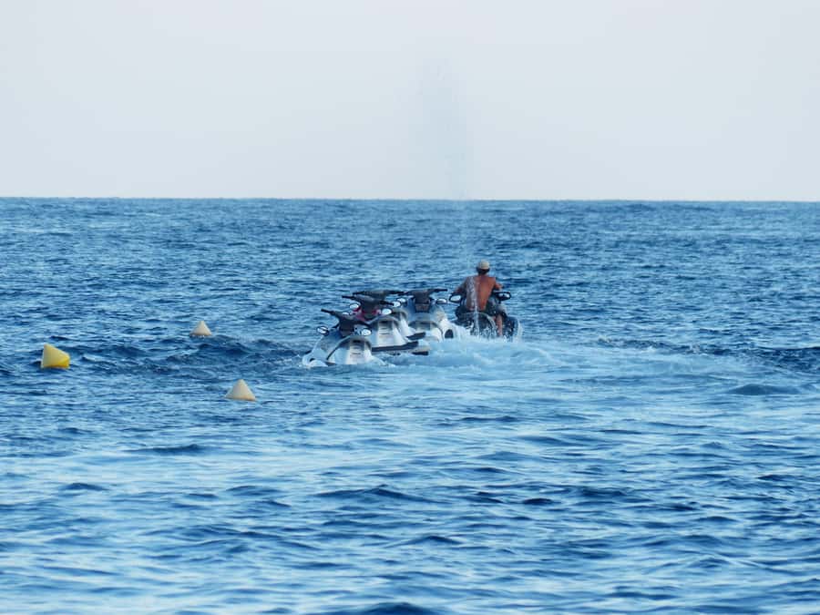 Jetski Halfday - Lunch is practical, but do not expect a full island meal