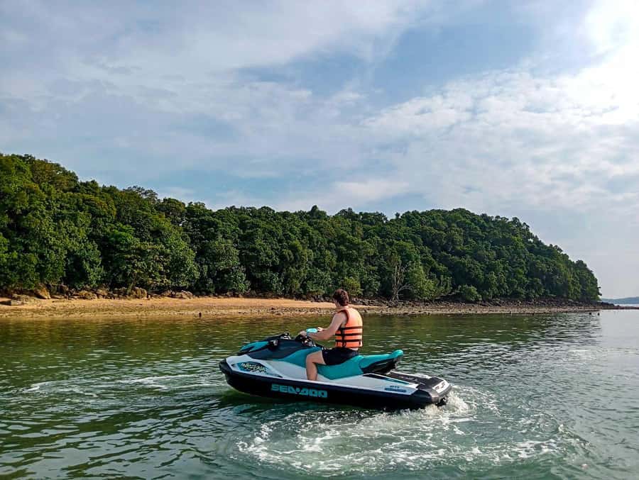 Jetski Halfday - Group behavior can shape the whole afternoon
