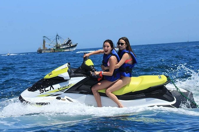 Jetski Ride Activity in El Medano Beach of Mexico - Photos, phones, and the no-camera rule