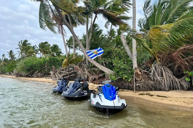 JetSki Tour on Vieques - Punta Arenas and Green Beach