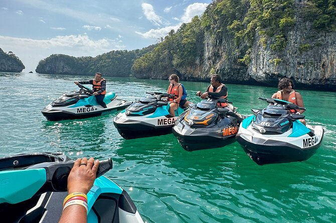 Langkawi : Premium Jet Ski Tour Including Dayang Bunting Island - Who will get the most from the $171 price