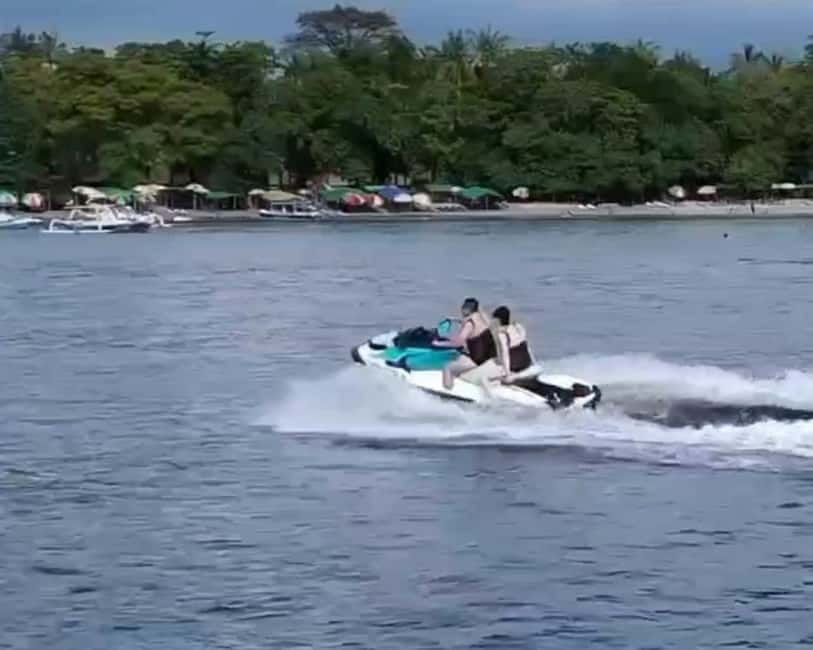 Lombok : Jetski Senggigi Beach Coastal Ride - Why Senggigi works well for a first jet ski ride