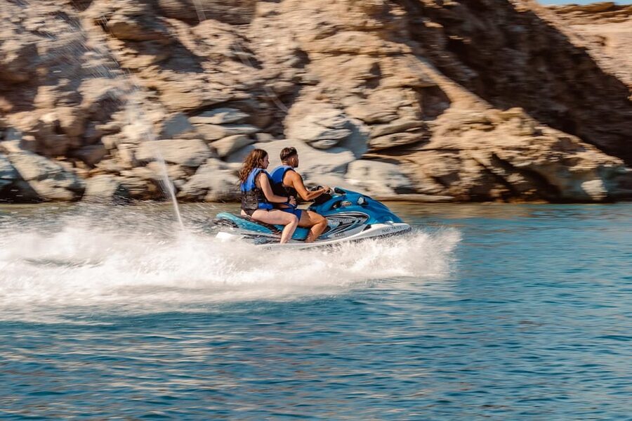 Lygaria Beach: Jet Ski - The important equipment warning