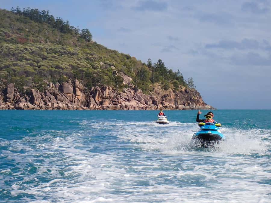 Magnetic Island: 5 Beach Bay Jet Ski Tour - The guide makes a difference