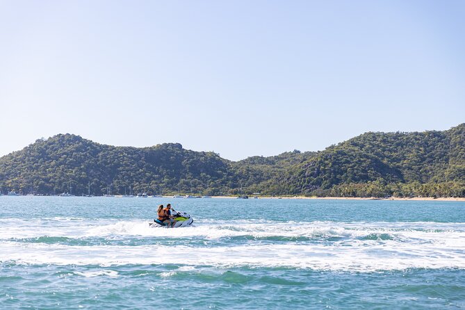 Magnetic Island 60-Minute Jet Ski Hire – 1 to 8 People - How eight people share one ski
