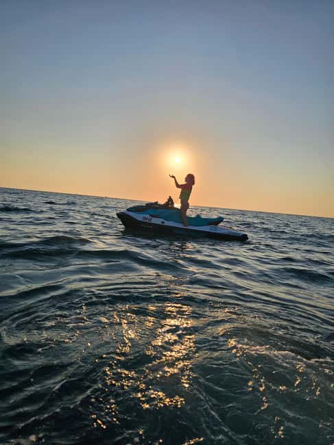 MALLORCA: CALA D'OR JET SKI TOUR, SUNRISE OR SUNSET - Leaving Cala d’Or marina