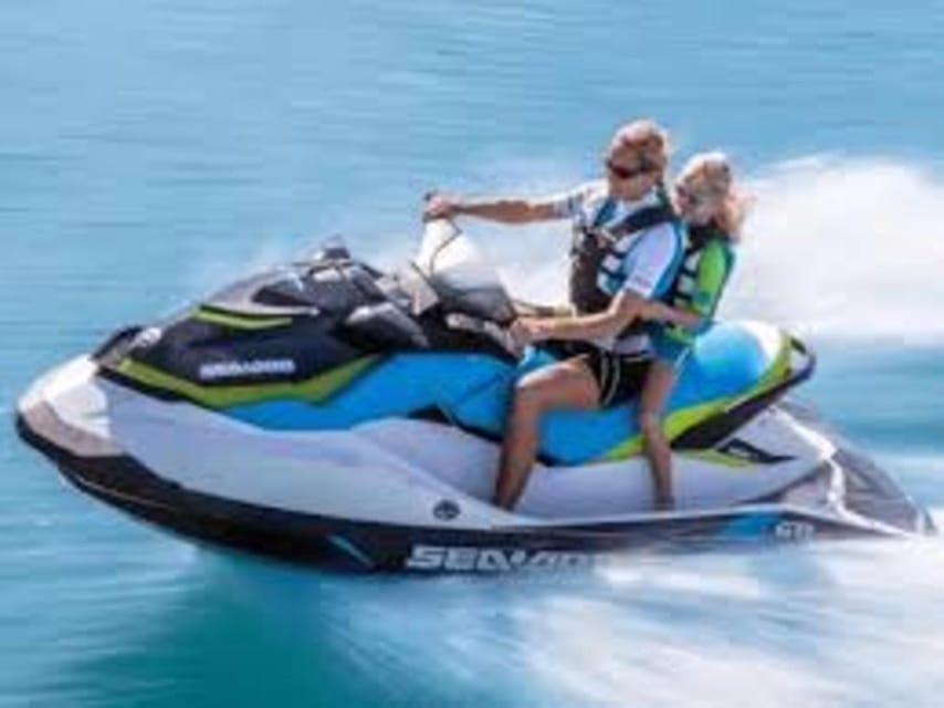 Malta: Jet Ski Rental - Riding a single or double jet ski